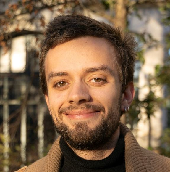 Lire la suite à propos de l’article Verrier Axel – CERNA